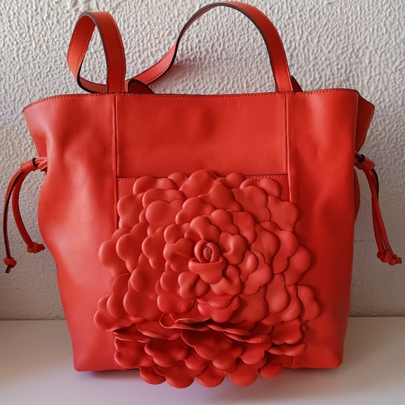 Patricia Nash Handbags - Patricia Nash orange leathers tote bag